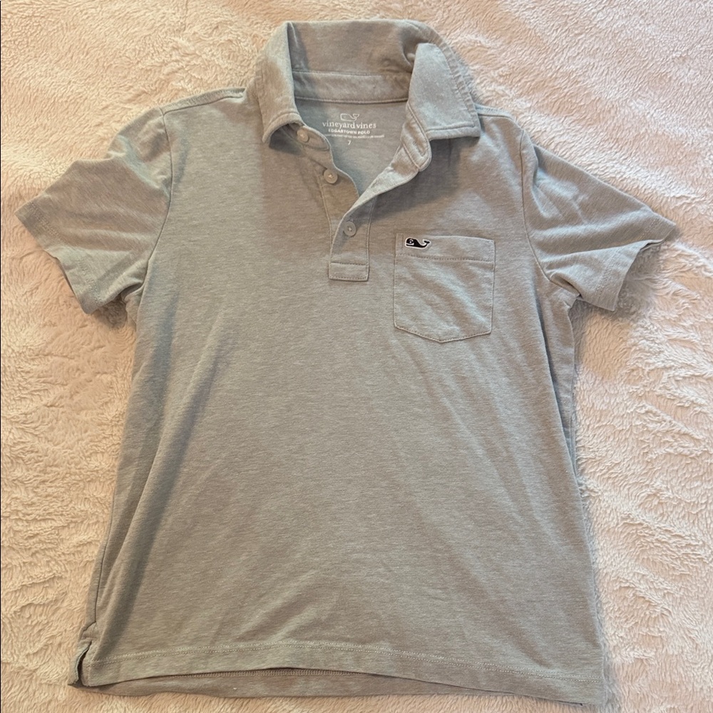 Boys Vineyard Vines Light Gray Polo Shirt, size 7